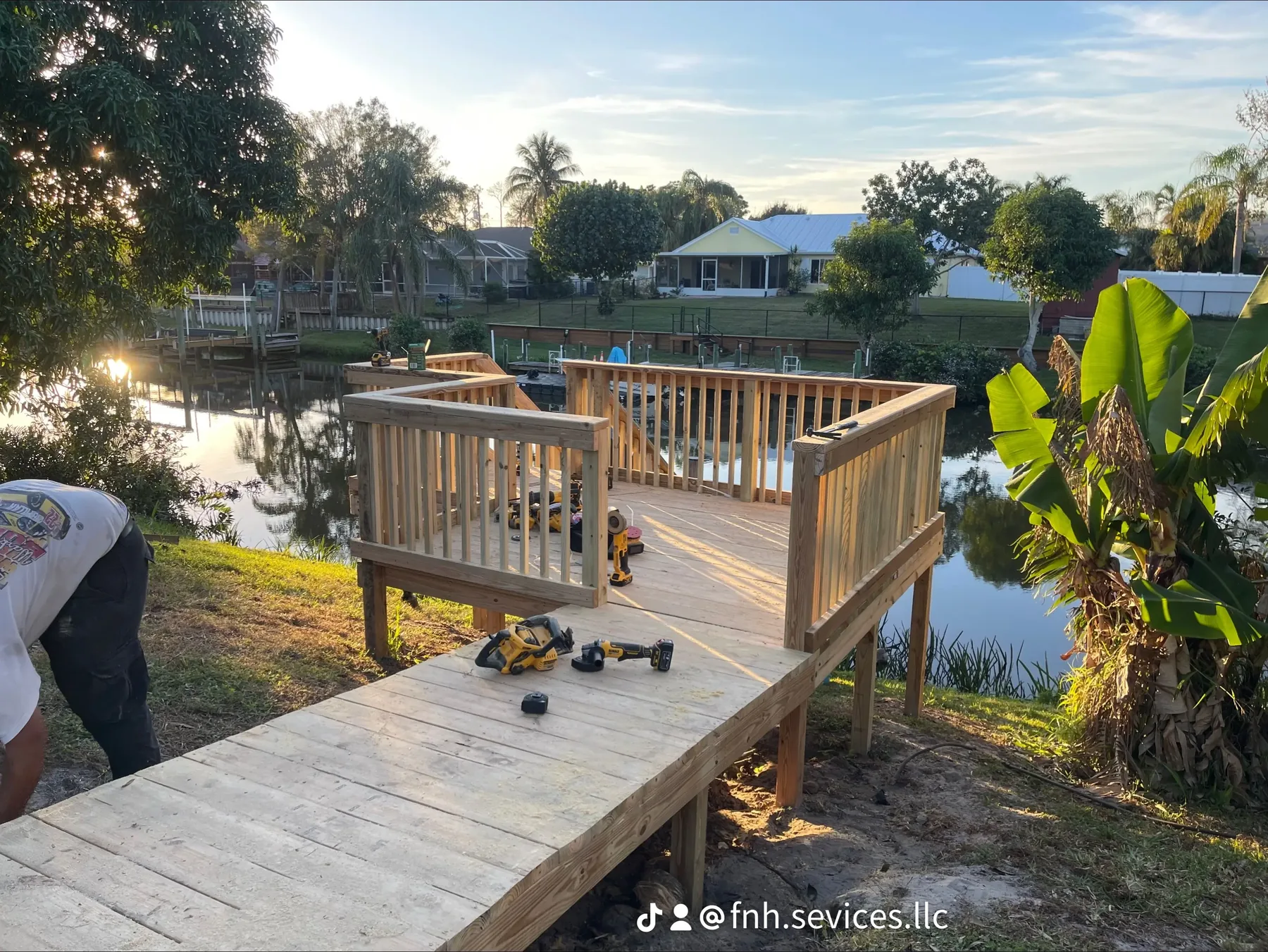 FNH Services docks & waterfront project